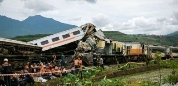 Indonésie: une collision entre deux trains fait trois morts et 28 blessés