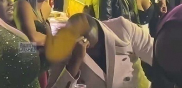Bal des Faramareen – Wally charrie Alioune Seck devant sa femme Khadija : « Aka beug Nd Ndiaye Banaya », regardez la réaction de son frère (vidéo)