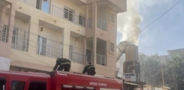 Urgent : Une dibiterie prend feu à Derklé