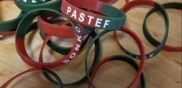 Pastef/banlieue: Des milliers de bracelets lumineux vendus en moins de 24h