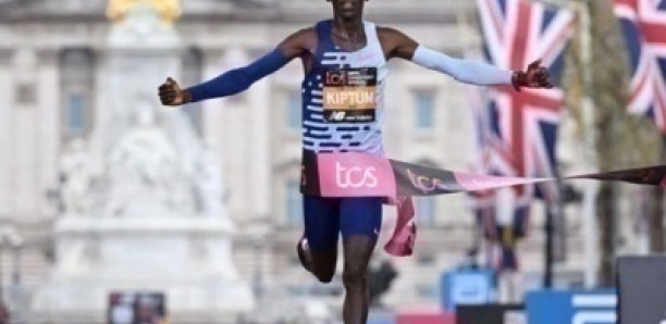 Décès de Kelvin Kiptum, marathonien kenyan, suite à un accident