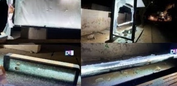 Série de saccage à Dakar : Panneaux de publicité sur les arrêts de bus de la VDN vandalisés par des manifestants