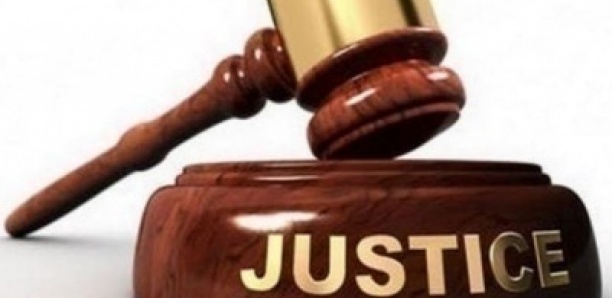 Abus de confiance : un Français de 80 ans traine sa concubine sénégalaise de 39 ans en justice