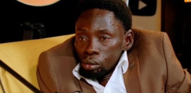 Confidences Du Comédien Bouton : Trahison, Famille, Handicap… Une Vie De Douleur Et De Résilience