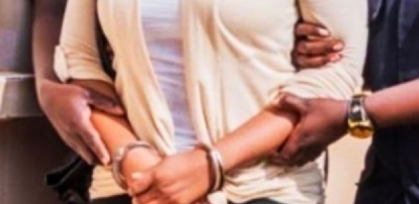 Mécano le jour, voleuse la nuit ? – À peine sortie de prison, Mbayang G. replonge dans le vol de moto