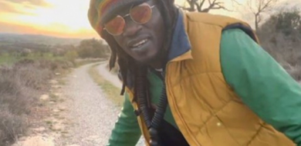 Jalabaan Roots - Amuñu luñ la feyee