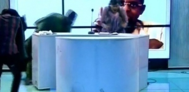 Siège Apr : Un journaliste et un cameraman de WAL TV attaqués par des militants de BBY
