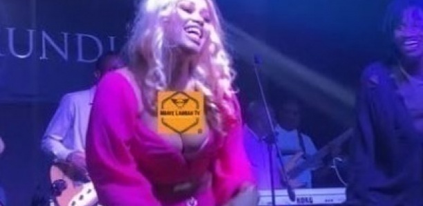Seins en l’air, leumbeul hot: Ndeye Ndiaye Banaya fait chauffer le public