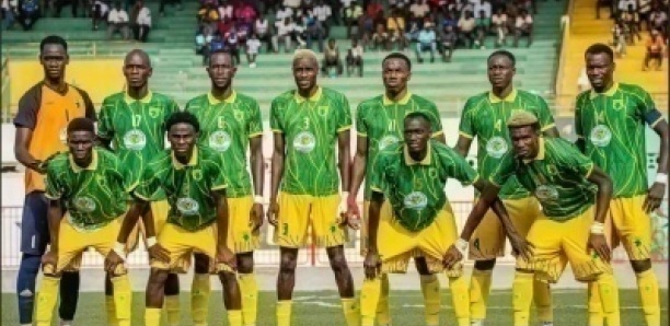 Football : un club de Ligue 1 en crise, démissions du président et du secrétaire général