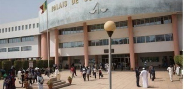Escroquerie portant sur 8,7 millions FCfa: Baye Dame Diop donnait des véhicules qu’il louait en gage