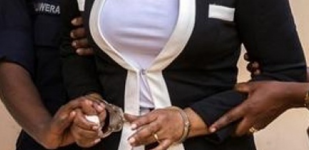 La 'aawo' s'empare du téléphone de son époux et publie les photos obscènes de sa 'niareel'