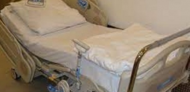 Pour soigner son fils malade, il volait les patients sur leur lit d'hôpital