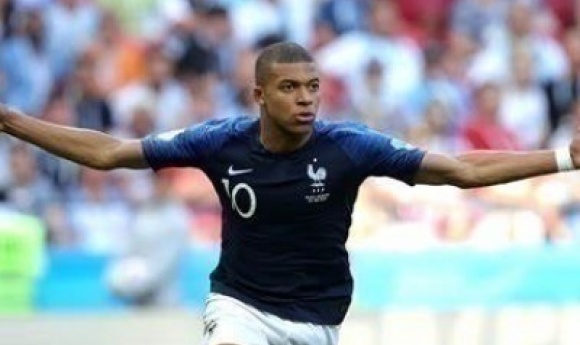 Equipe De France : Kylian Mbappé Est Le Nouveau Capitaine Des Bleus