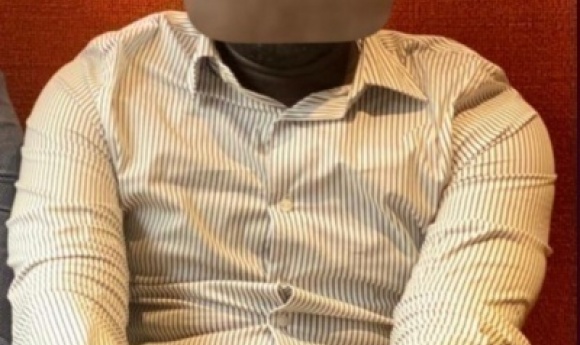 Qui Est Ce Sénégalais Qui Se Fait Passer Pour Le Grand Maître De La Loge Maçonnique Française Et Qui ……