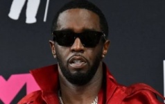 Usa : Un Photographe Accuse Le Rappeur Diddy De L’avoir Obligé à Lui Faire Une Fellation