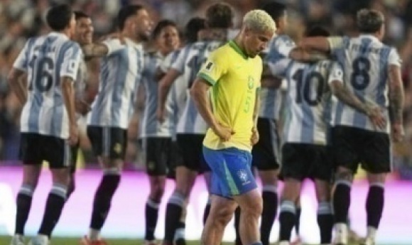 Qualifications Coupe Du Monde : L’argentine Corrige Le Brésil Et S’envole Pour Le Mondial