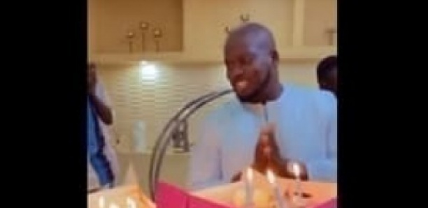 Anniversaire : Aziz Ndiaye surpris par son épouse et ses enfants