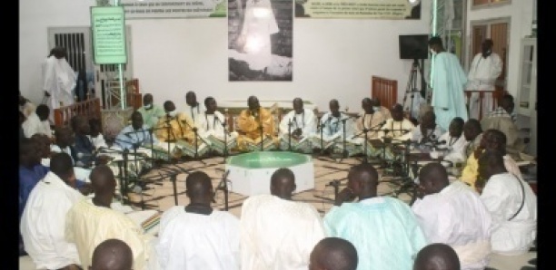 En Direct de la Résidence Cheikhoul Khadim: Vivification mois de ramadan Prestation kurel 1 HT Touba