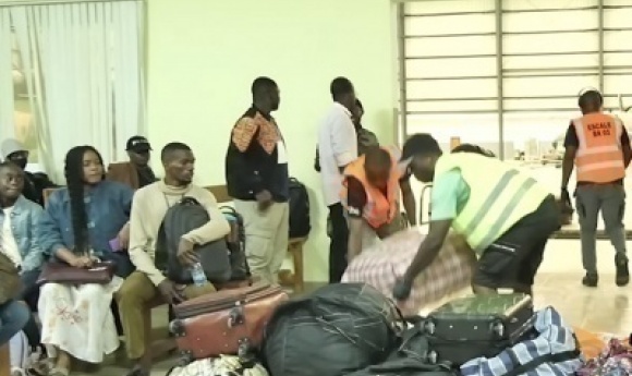 Immigration Intra-africaine : 38 Gabonais Rapatriés Du Sénégal…