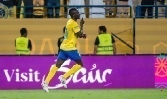 Saudi Pro League : Sadio Mané Rate Un Penalty Et Se Rattrape Avec Un Doublé, Al-nassr Fait Craquer Al-fayha