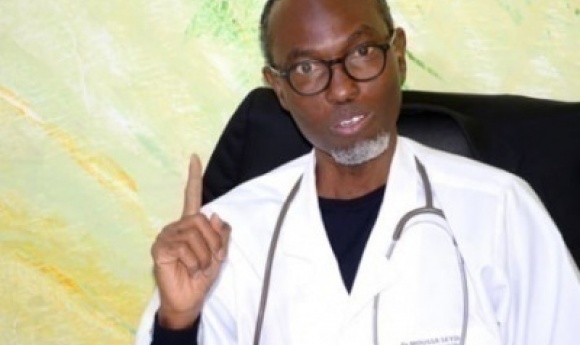 Pr Moussa Seydi Fustige L’inaction Des Autorités Face Aux Recommandations Sanitaires