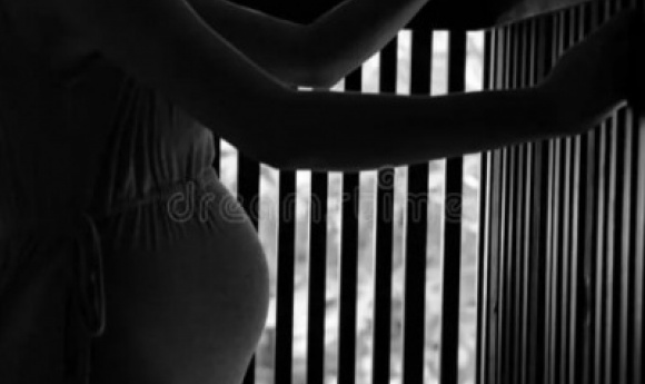 Mbour : Une Femme Enceinte Ouvre Sa Cellule Et Tente De S’évader De La Brigade De Gendarmerie