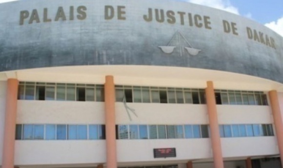 Dakar : Un Homme Marié Partage Les Vidéos Intimes De Son Ex-copine Pour Se Venger