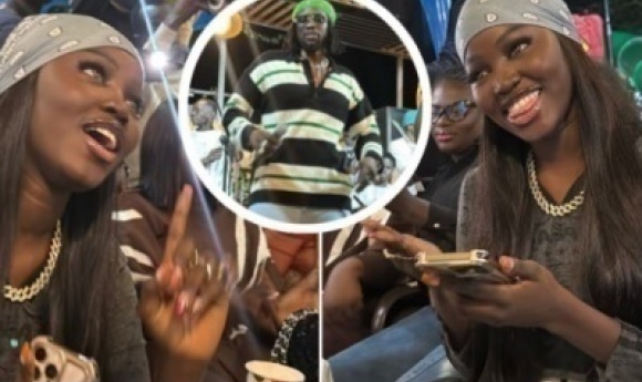 Sur Agitation Fatou Ndiaye Devant Son Mari Basse Thioungue Qui Chante Ses éloges Yaye Titulaire Bi