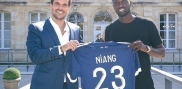 En boite de nuit après un match nul de Bordeaux : procédure contre Mbaye Niang