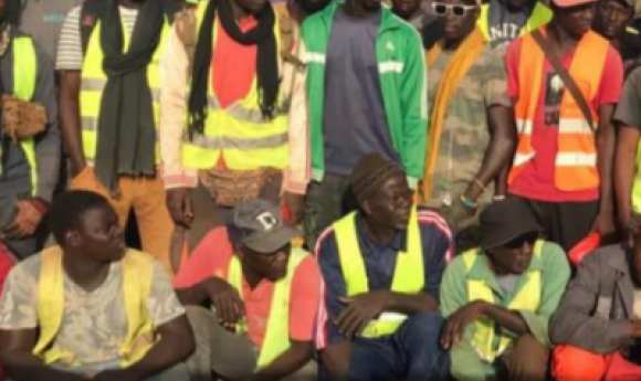 Grève Des Ouvriers Du Tronçon Maka Gouye – Lour - Ribot : L’inspecteur Du Travail De Kaffrine Vole Au Secours Des Travailleurs