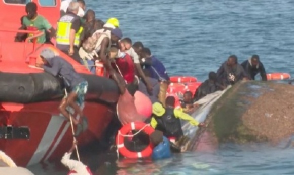 Au Moins Sept Morts, Dont Deux Fillettes De 5 Ans, Dans Un Naufrage Aux Canaries