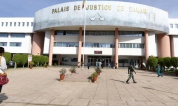 Palais De Justice De Dakar : Un Faux Juge Piégé Dans Son Propre Bureau