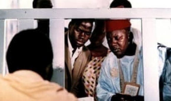 “mandabi” : Le Fillm De Sembene Ousmane, Sorti En 1968, Sort Pour Une 1ère Au Royaume-uni