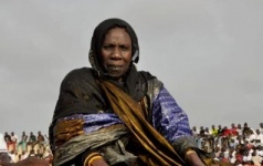Adja Khar Mbaye Madiaga Dévoile Un Message Touchant : Rufisque L’immortalise Et Réveille La Fierté Culturelle