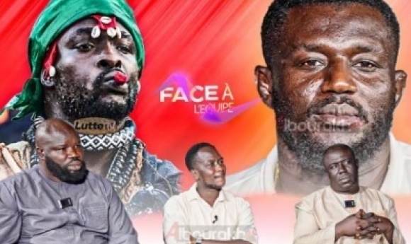 Balla Gaye Face A L'équipe ' Siteu Yabouma Dina'... Modou Mbaye Fadam Buur..