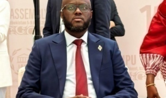 Affaire Des Véhicules De L'assemblée : El Malick Ndiaye Porte Plainte Contre...