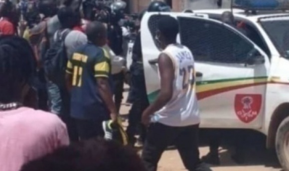 Jeune Enlevé Et Tué à Yeumbeul : L’indicateur De Police Suspecté Du Crime Tombe à Tamba, Le Film De Son Transfert à Dakar