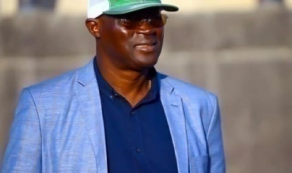 Stop Ou Encore ? Augustin Senghor A Pris Sa Décision