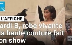 Cardi B, Robe Vivante Et Adieux : La Haute Couture Fait Son Show