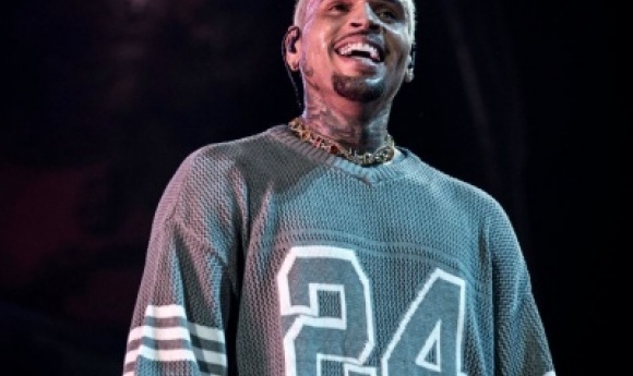 Accusé D'agression, Le Chanteur Chris Brown Plaide Non Coupable De Nouvelles Charges