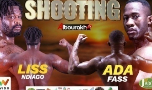 Shooting Ada Fass Et Liss Ndiago : Comparez Les Formes Physiques Et Athlétiques