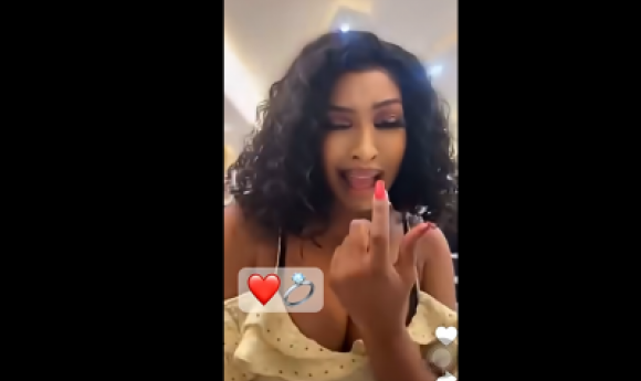 Challenge Viviane : Bbei Binta Relance Une Vieille Chanson, La Star Elle-même Entre Dans La Danse