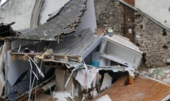 Guédiawaye : L’effondrement D’un Balcon Fait Un Mort