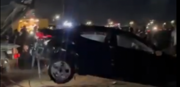 Corniche Ouest de Dakar: Le véhicule tombé dans l’océan repêché avec succès