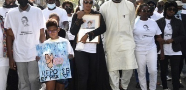 Adolescent tué aux Lilas : une marche blanche organisée en hommage à Ibrahima