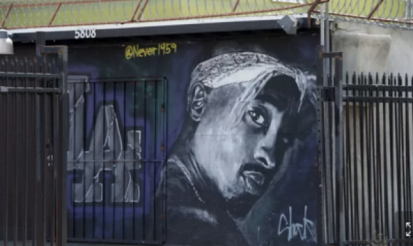 Meurtre De Tupac : La Police De Las Vegas Annonce Avoir Arrêté Un Suspect
