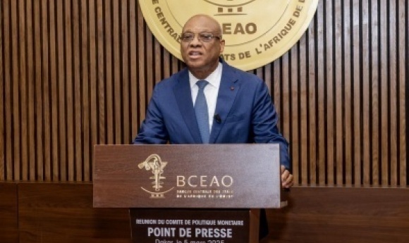 Le Gouverneur De La Bceao Précise : «il N’y A Pas De Crise De La Dette, Mais…»