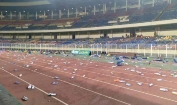 Rdc-sénégal (2-3) : Une «bombe Pipi» Sur Pathé Ciss, Témoignages Flippants Sur Le Chaos Du Stade Des Martyrs