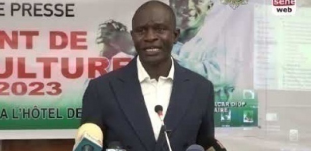 Le Maire de la ville de Thiès Dr Babacar Diop reçois Ngaka Blindé