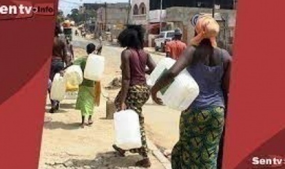 A L’attention De La Sen’eau : « Plus De 20 Jours Sans Une Goutte D’eau à Yoff Tonghor »